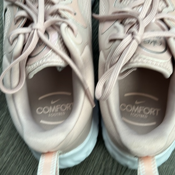 Nike Renew Women’s Running Shoe - Picture 5 of 5